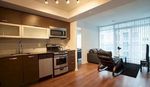 Elite Suites - Queen West Toronto